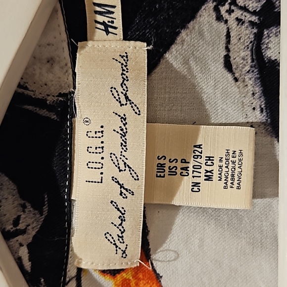 Resort Shirt - S - Picture 3 of 5